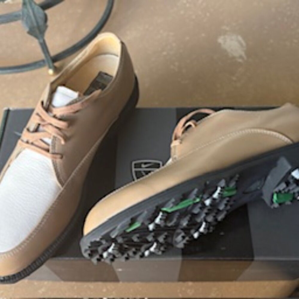 VINTAGE NIKE Golf Shoes - Picture 2 of 5